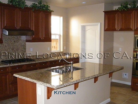 5th image of 1460 El Camino Verde Dr