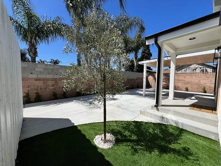 15531 Superior St — Photo 55