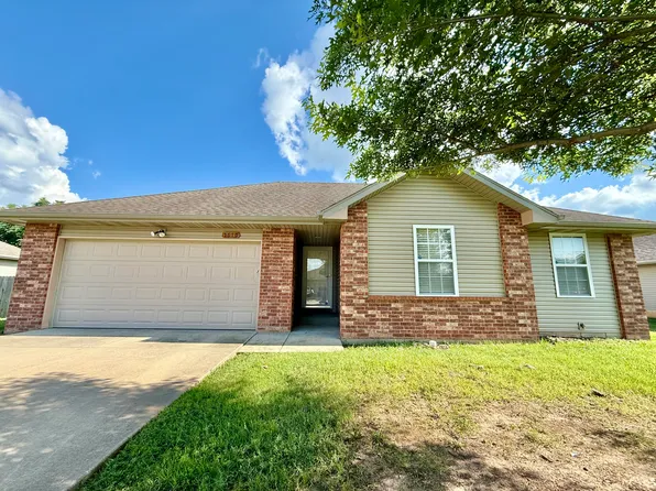 5610 W Sugar Pine Drive, Springfield, MO 65802