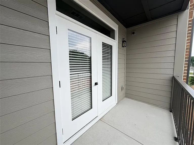 District on the Etowah Apartments — Photo 1286