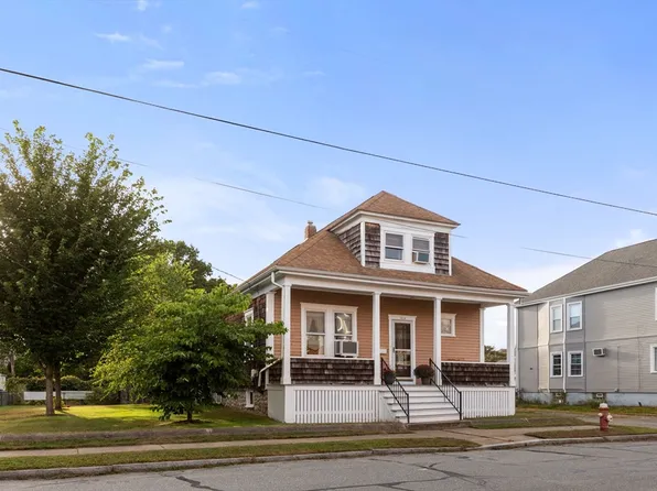 325 Brook St, New Bedford, MA 02745