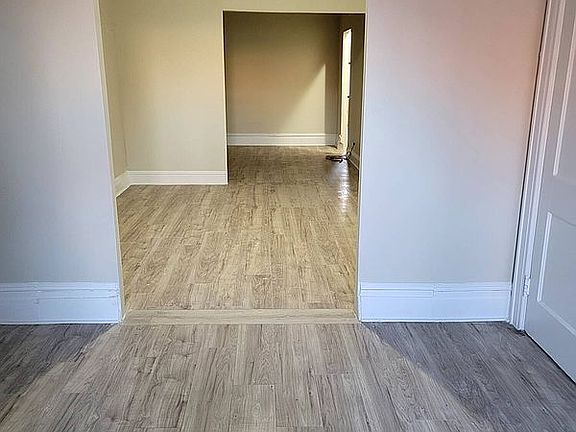 3rd image of 25-56 Steinway St #1