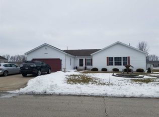 29843 Roscommon Dr, Elkhart, IN 46514