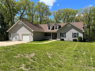 279 Camp Charren Rd, Troy, MO 63379