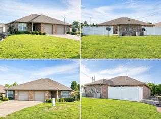 1821 E 18th St, Joplin, MO 64804