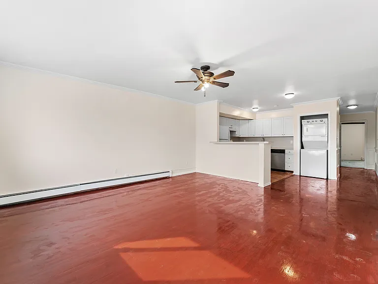 84-120 Austin St #3 — Photo 2