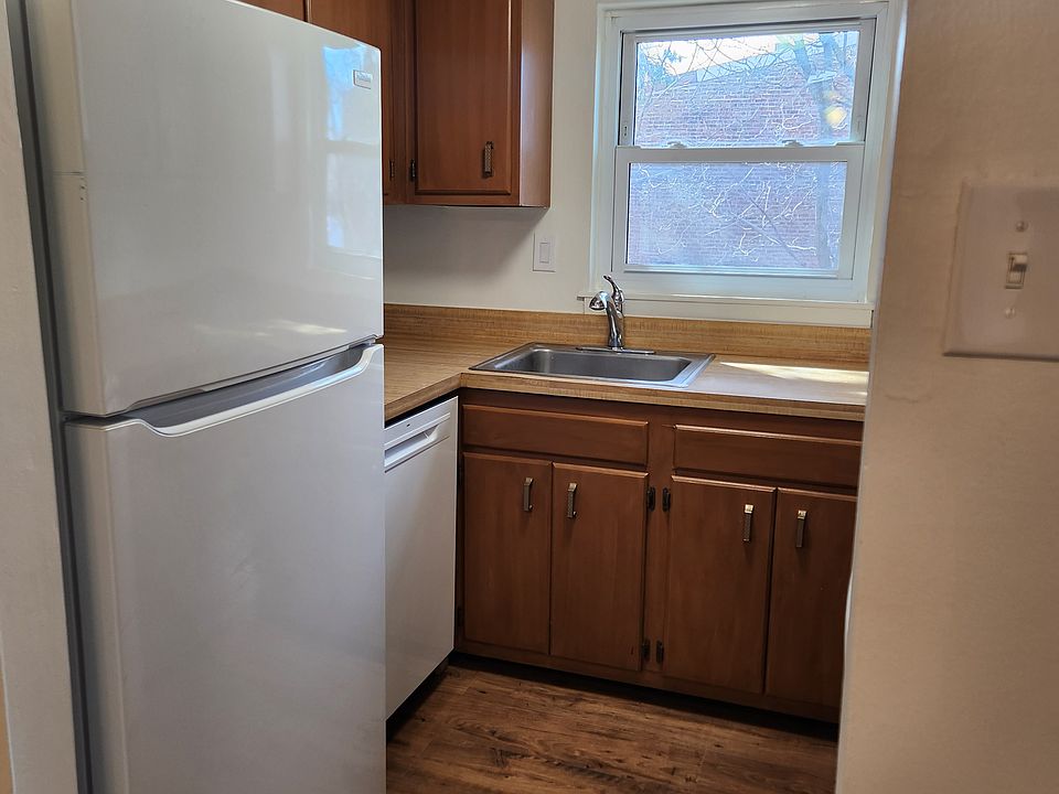 Brand New refrigerator and dishwasher