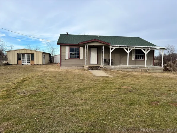 10210 E 233rd St S, Porum, OK 74455