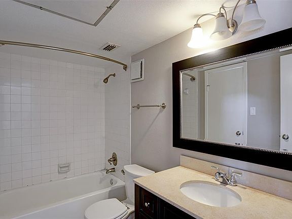 3rd image of 14777 Wunderlich Dr APT 1410