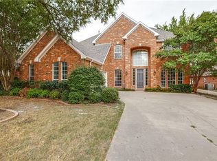 6306 Fox Hunt Dr, Arlington, TX 76001