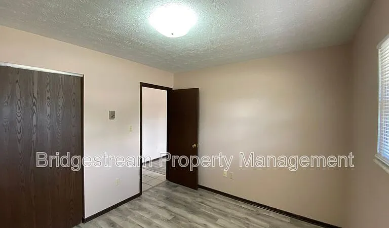 51 Candlewood Ct — Photo 8