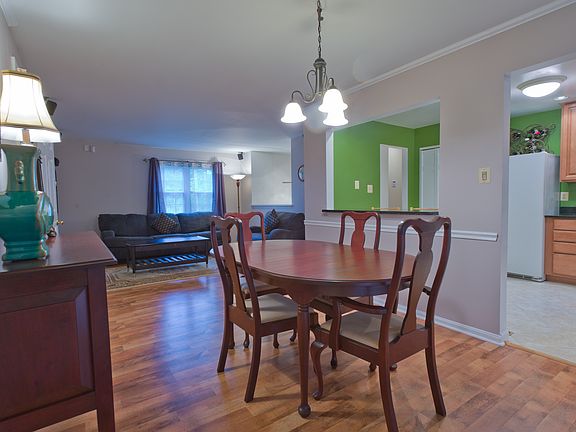 3rd image of 1317 Bayshire Ln