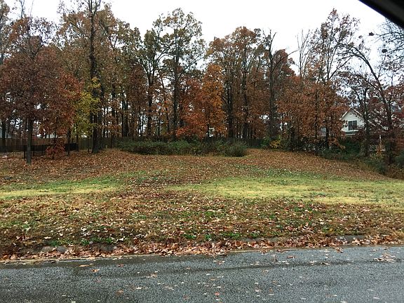 2nd image of 2209 Byrnewood Dr