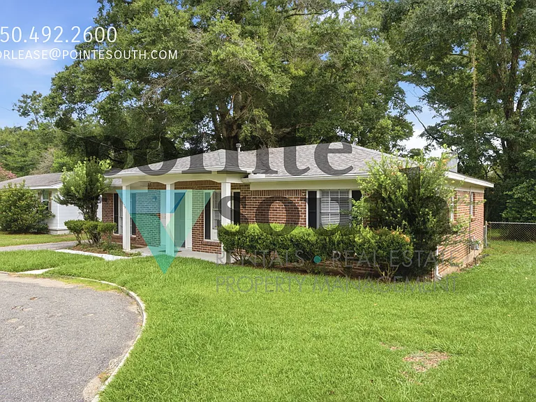 509 Gayfer Ave — Photo 4