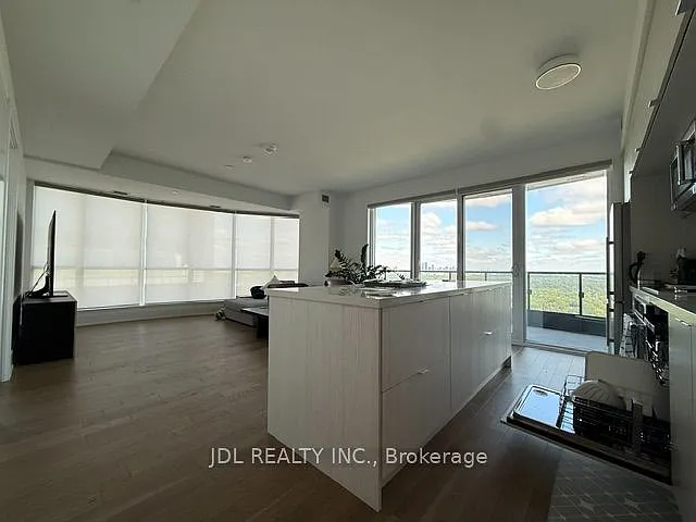 3 bed, $4,800 — Photo 4