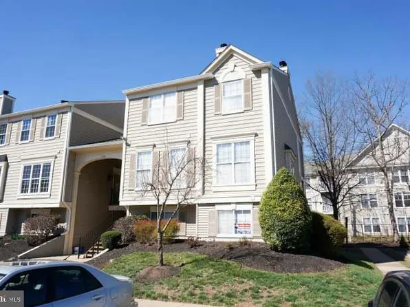 11192 Rienzi Pl APT 102, Manassas, VA 20109