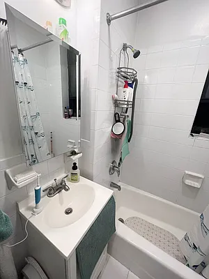 Rented by Station Cities | media 5