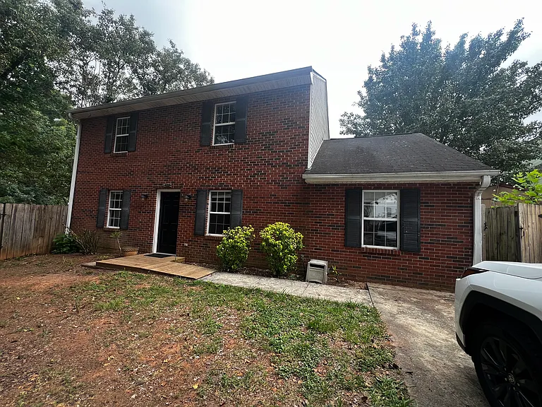 692 Pilgrim Ford Ct — Photo 20