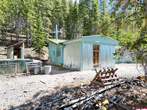4th image of 840 Forest Service Road 890
