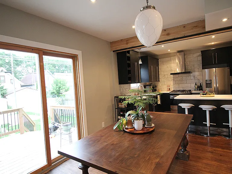 2970 S Clement Ave — Photo 7
