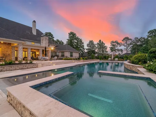 22 Moon Deck Circle, Tomball, TX 77377