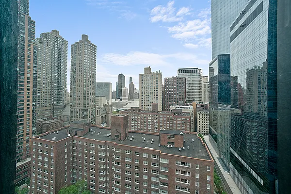 Rented by Albert Feinstein Real Estate LLC. | media 19