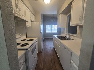394 Duroux Rd UNIT D, La Marque, TX 77568