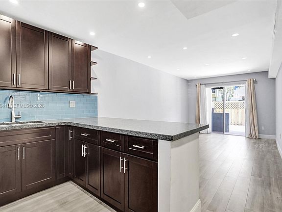 3rd image of 4600 SW 67th Ave APT 107