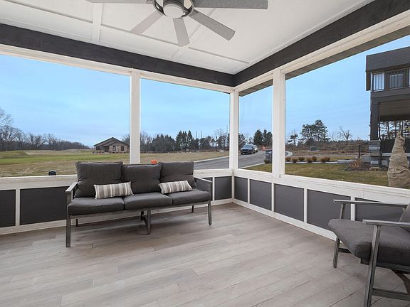 4th image of 3331 Blarney Dr