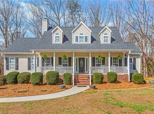 2064 Union Cross Rd, Winston Salem, NC 27107