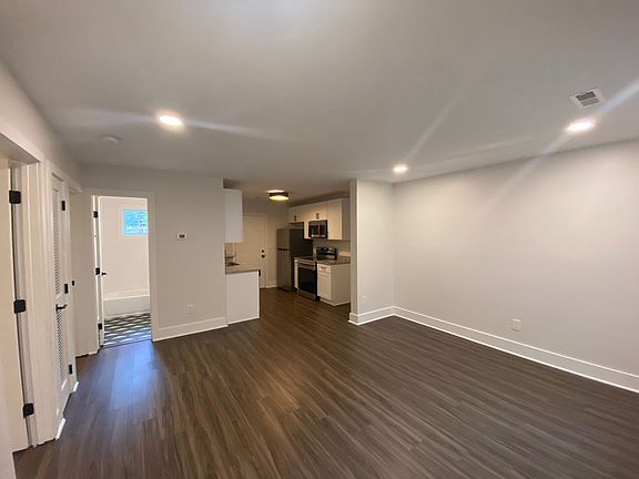 2nd image of 612 41st Ave N #D