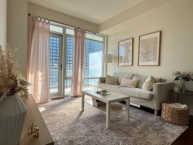 360 Square One Dr #2506 — Photo 6