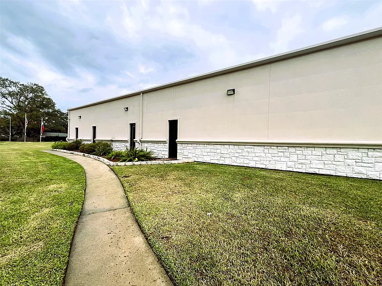 6839 Catarina Cir — Photo 31