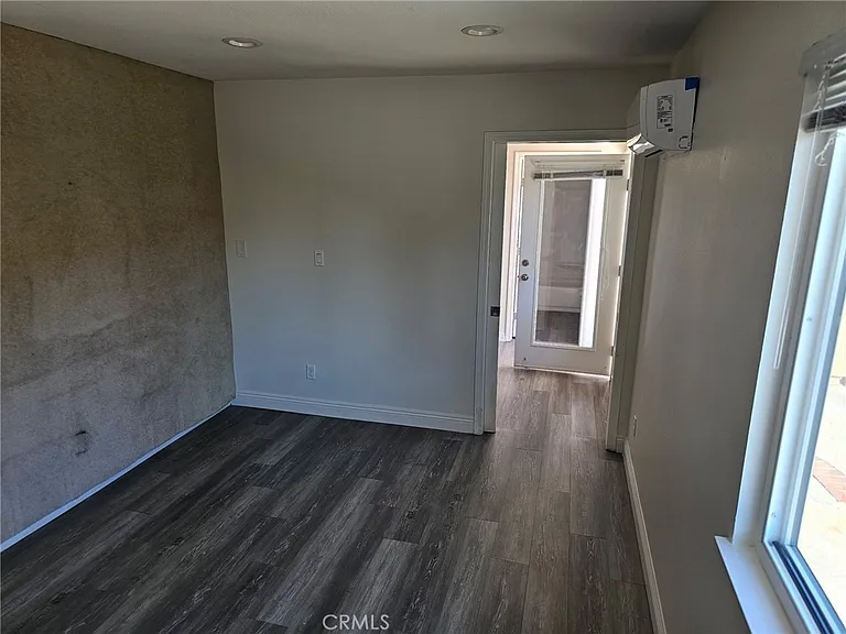 13523 1/2 Norton Ave — Photo 9