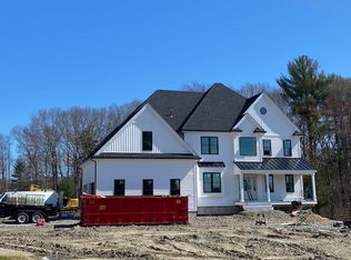 3 Bucklin Dr, Rehoboth, MA 02769