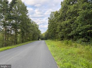 Glade Rd, Shipman, VA 22971