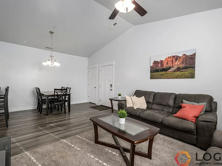 3679 W 1530 N #301 — Photo 4