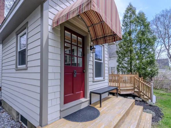 106 Beech Street, Rockland, ME 04841