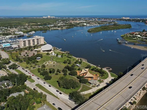 101 N Riverside Dr APT 104, New Smyrna Beach, FL 32168