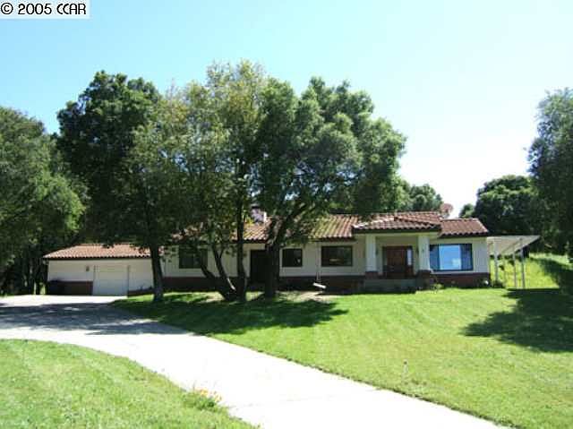 1st image of 610 Bear Oaks Dr