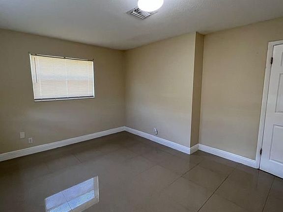 3rd image of 5904 Basil Dr
