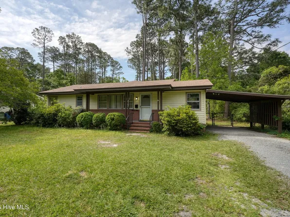 4702 Cedar Avenue, Wilmington, NC 28403