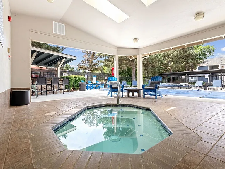 Avana Hamptons — Photo 8