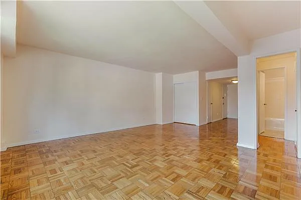 Rented by Weichert Manhattan Midtown | media 10