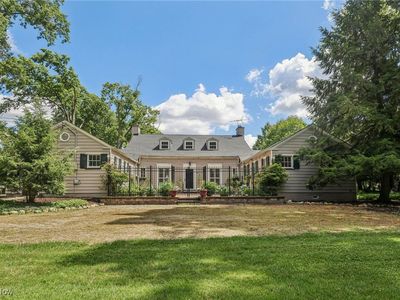 1640 Oakwood Dr, Cleveland Heights, OH, 44121