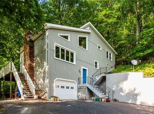 18 Fox Rd, Plainville, CT 06062