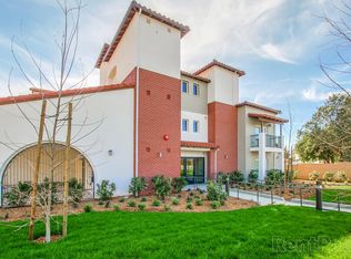 4864 Cochran St UNIT 207, Simi Valley, CA 93063