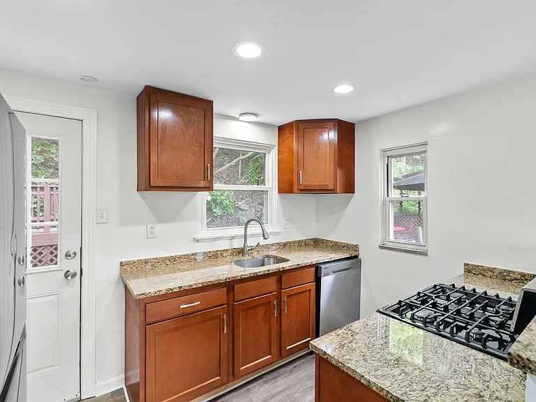 363 Olancha Ave — Photo 5