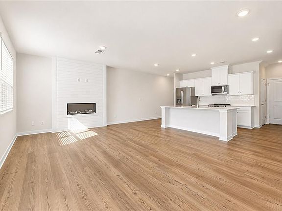 4th image of 7429 Quinn Pl