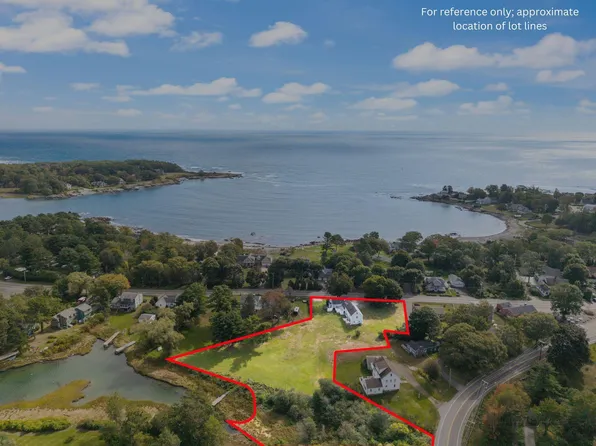 22 Shore Road, York, ME 03909